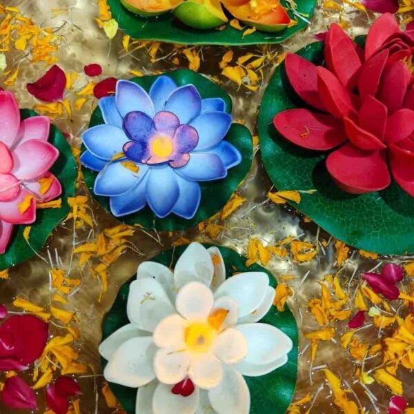 6 Pcs Water Floating LED Lotus